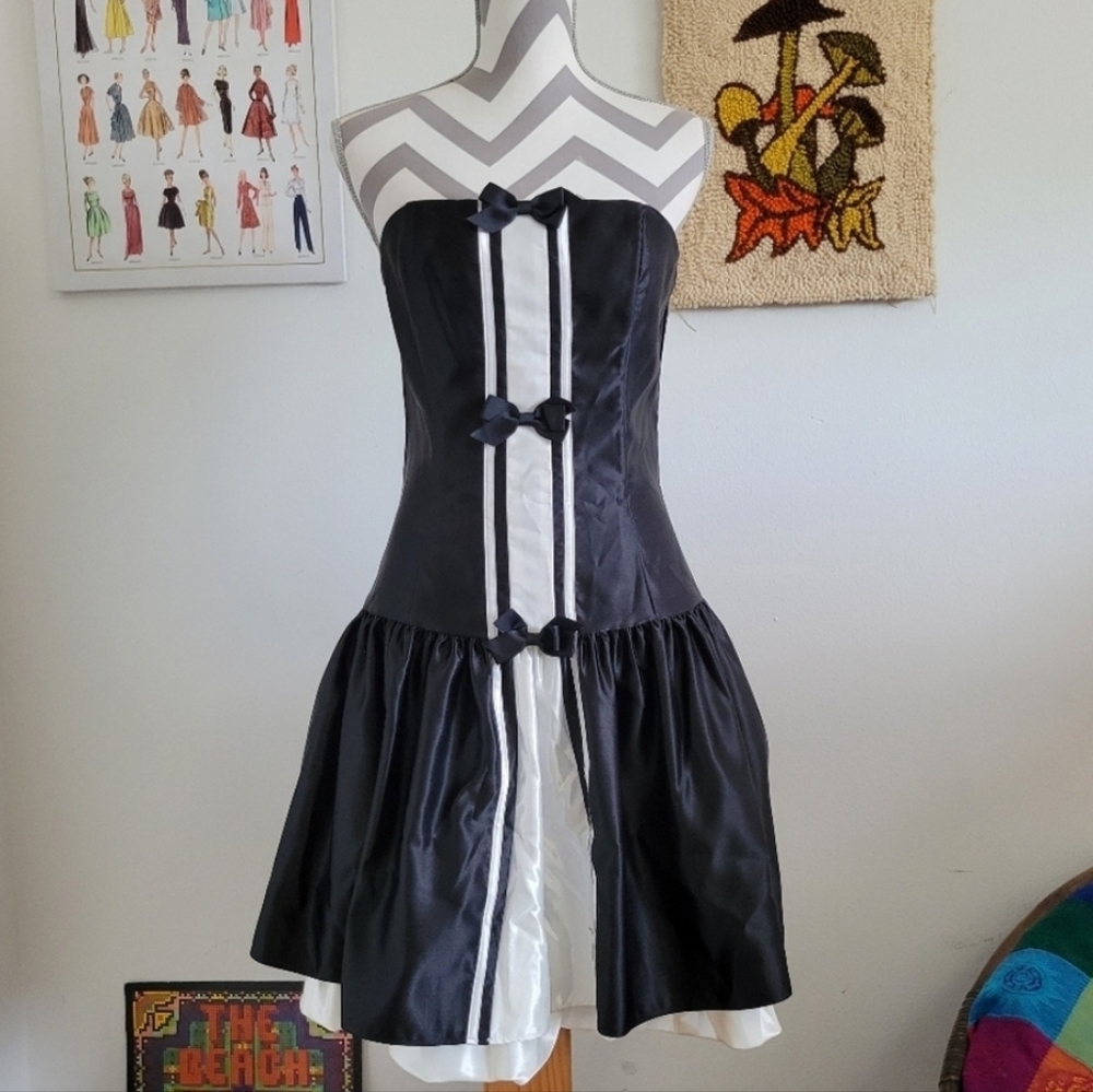 Gunne Sax | Vintage 90s Strapless Black & White Satin Tuxedo Bow Prom Dress